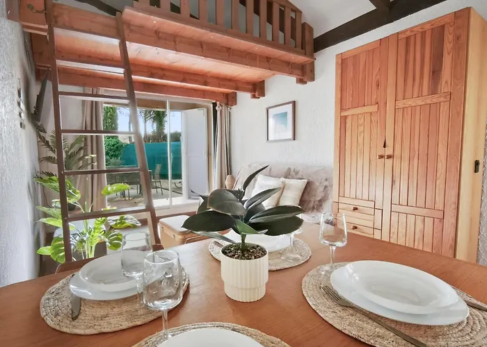 Cosy Avec Terrasse Et Parking Prive 아파트 아그