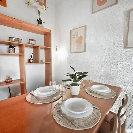 Cosy Avec Terrasse Et Parking Prive * 아그
