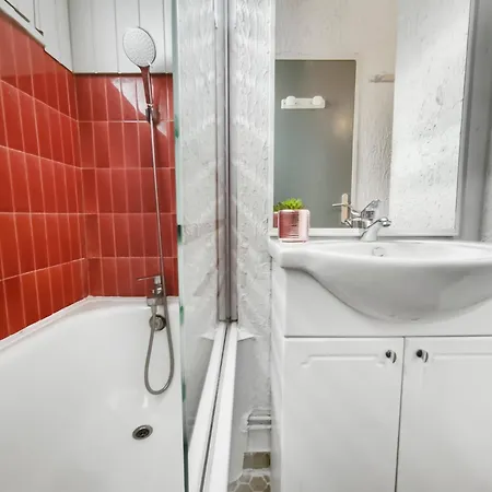 Cosy Avec Terrasse Et Parking Prive 公寓